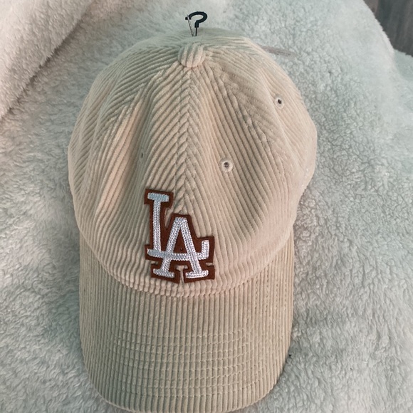 New Era Other - New Era⚾️  LA Dodgers Unisex  Cap/Hat, Off White Corduroy